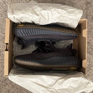 Adidas Yeezy 350 Cinder
